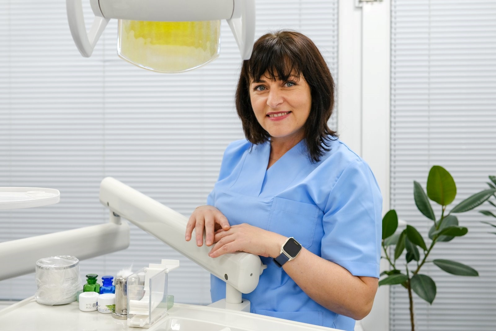 Zahnärztin Neudörfl Dr. Aleksandra Zivosovska 1